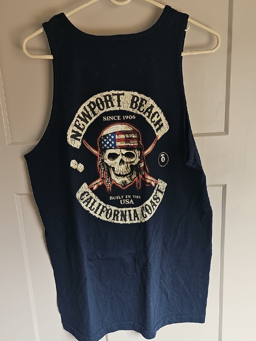 Newport Beach Black Skull Tank Top - Picture 3 of 4